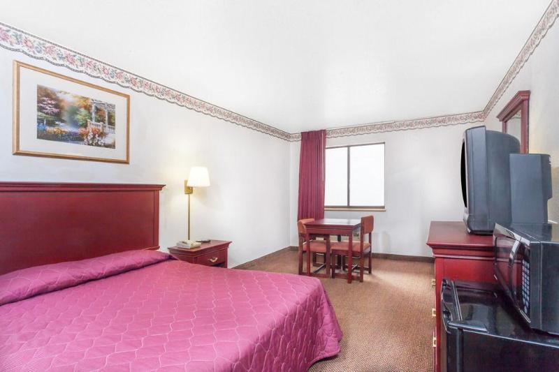 Super 8 Morristown East Downtown Ξενοδοχείο Εξωτερικό φωτογραφία