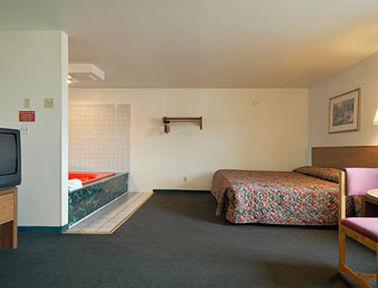 Super 8 Morristown East Downtown Ξενοδοχείο Δωμάτιο φωτογραφία